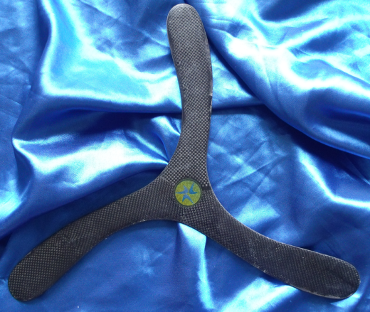 Dreiflügler MTA CFK M 3 # 4 mit kleinen Fehler Dreiflügler MTA CFK M 3 # 4 mit kleinen Fehler